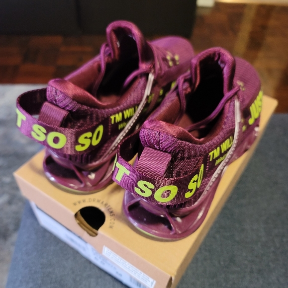 Women's shoes, purple with lime green, size 6 - Picture 5 of 7
